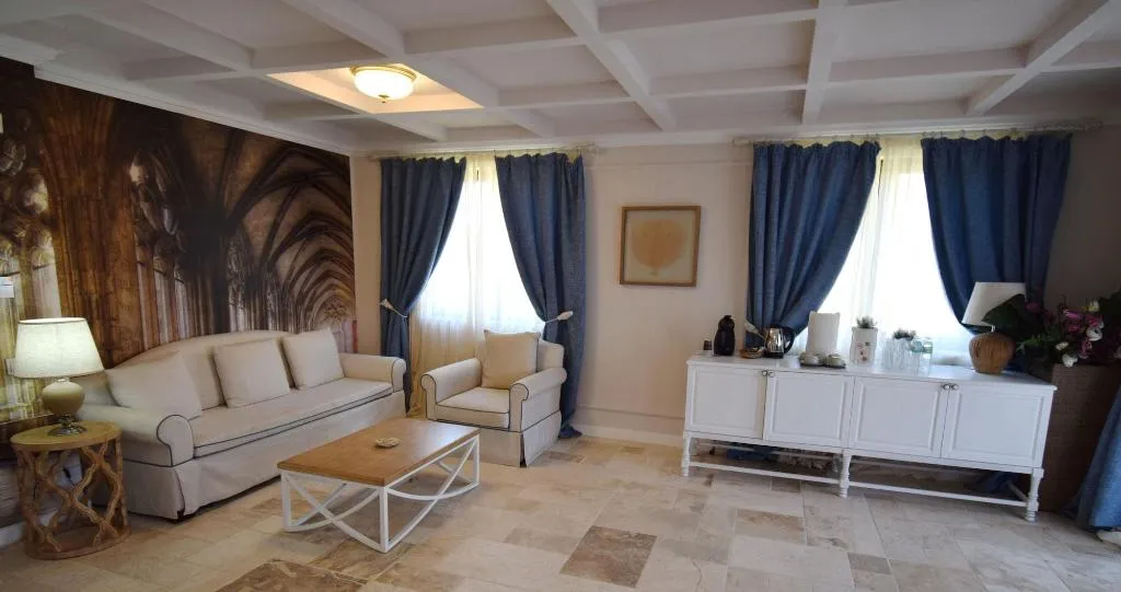 Room, Therma Palace, Varna