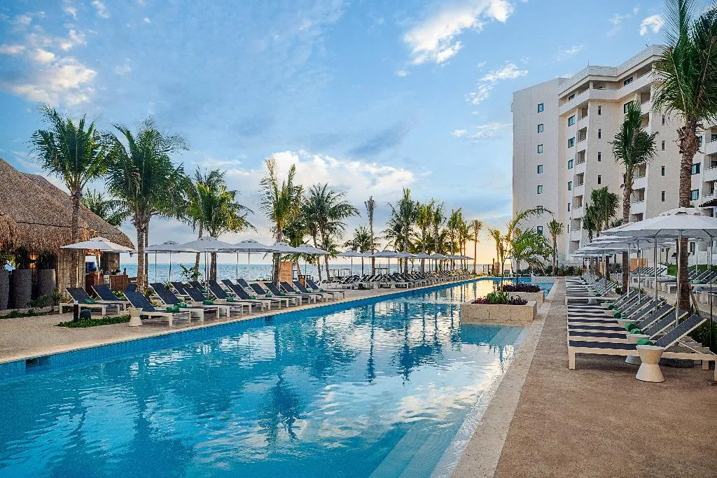 Pool, Melia Casa Maya Cancun, Cancun Area
