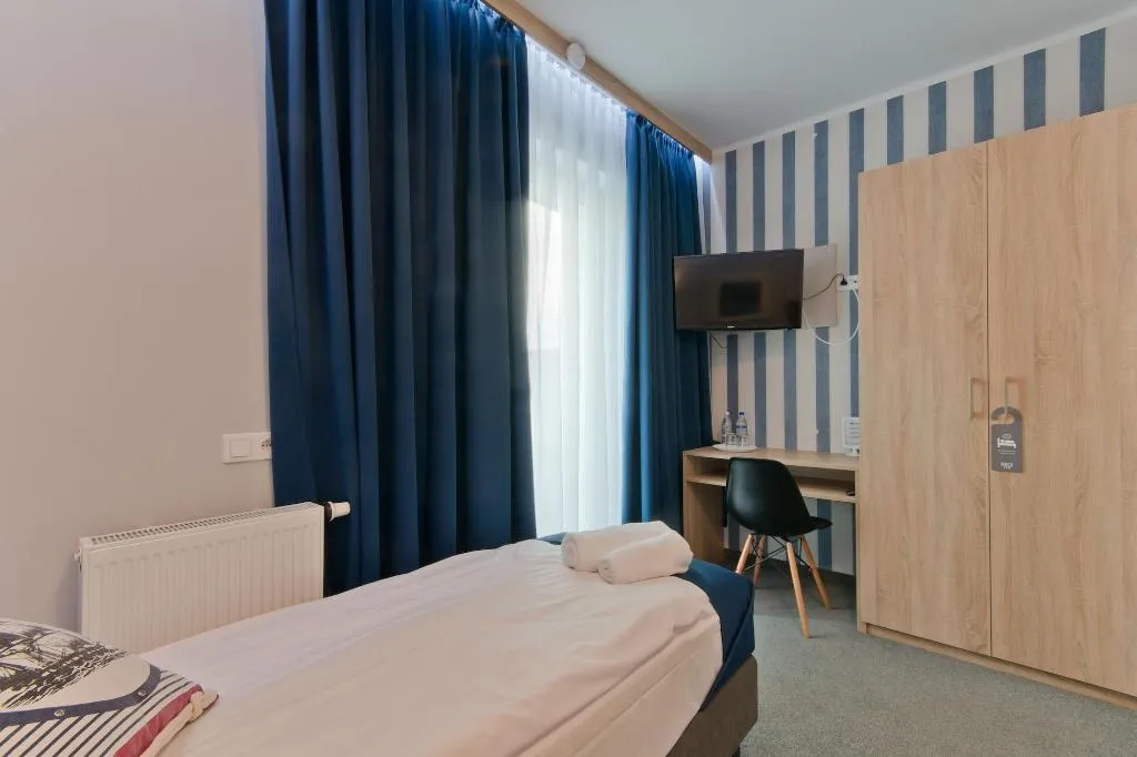 Room, B&B Molo Sopot, Gdansk