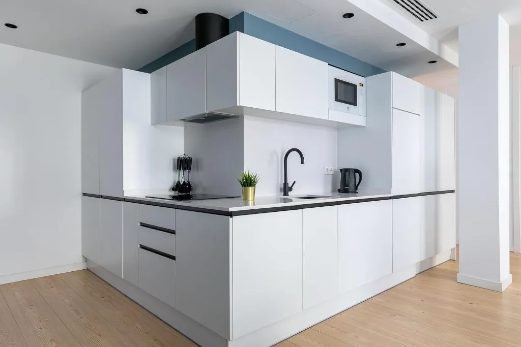 APARTMENT CAPACITY 6 THREE BEDROOM Room, Holiday Rentals Los Salados, Seville