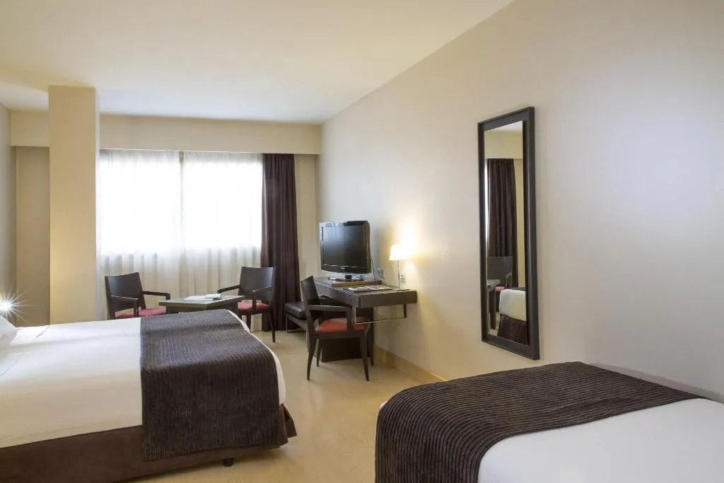 TRIPLE STANDARD Room, HM Jaime III, Majorca