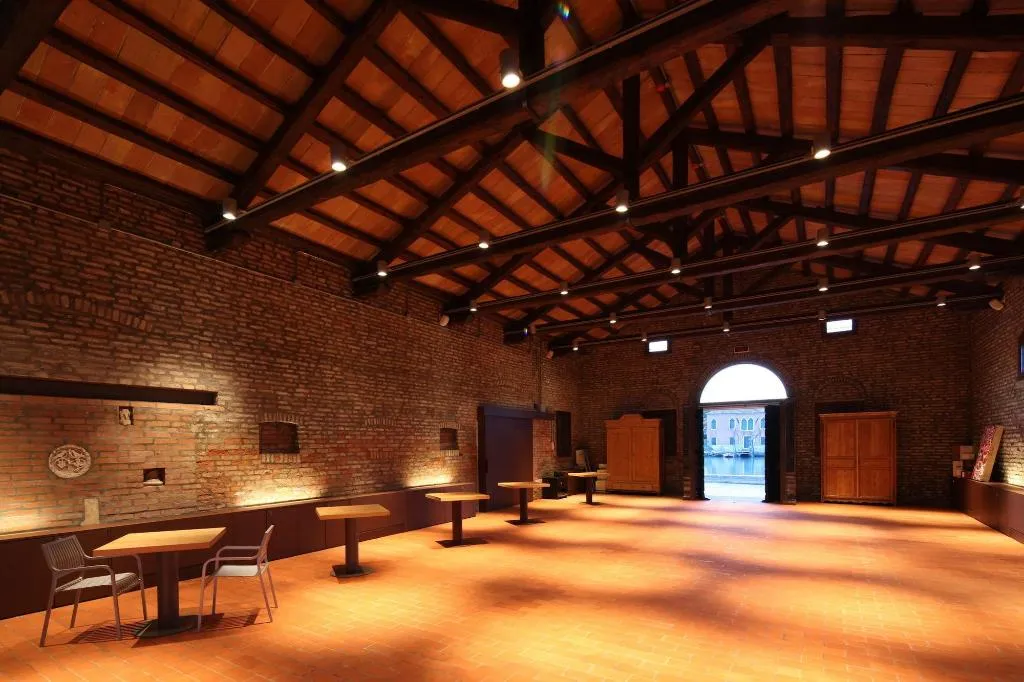 Sports and Entertainment, Venissa, Venice