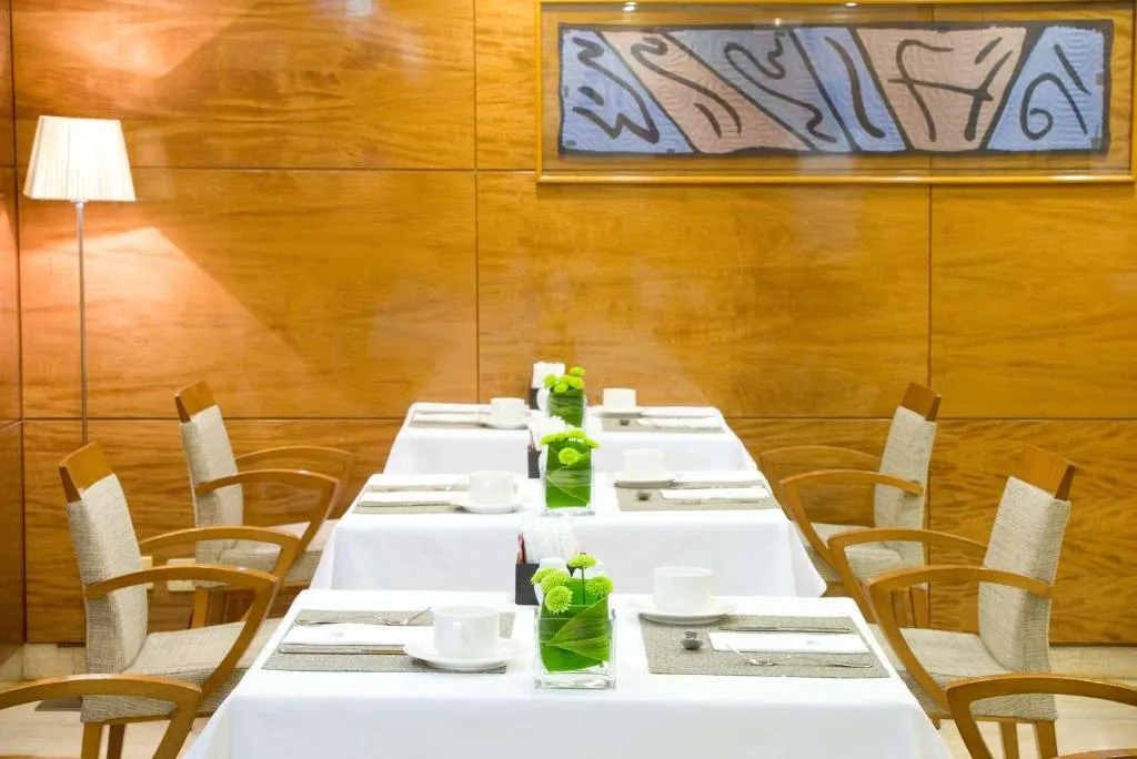 Restaurant, NH Barcelona Eixample, Barcelona
