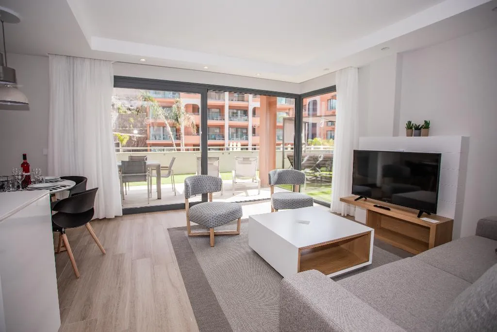 APARTMENT WITH TERRACE Room, Arguineguin Park By Servatur, Gran Canaria