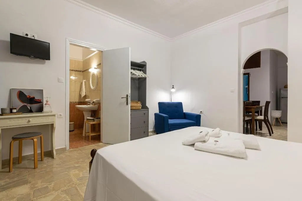 Room, Denise Studios & Apartments, Zante