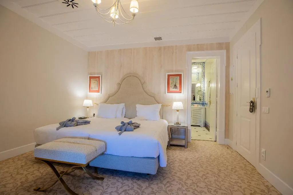 DOUBLE CLASSIC Room, Estoril Vintage Hotel, Lisbon