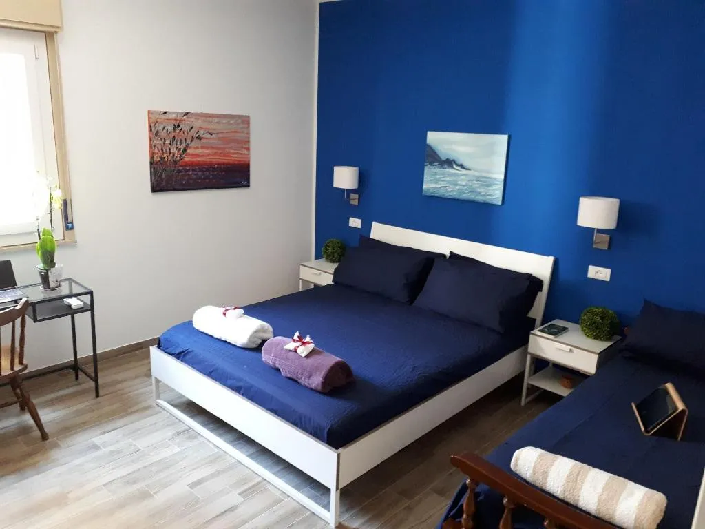 Room, The Norman Palace Guest House, Catania
