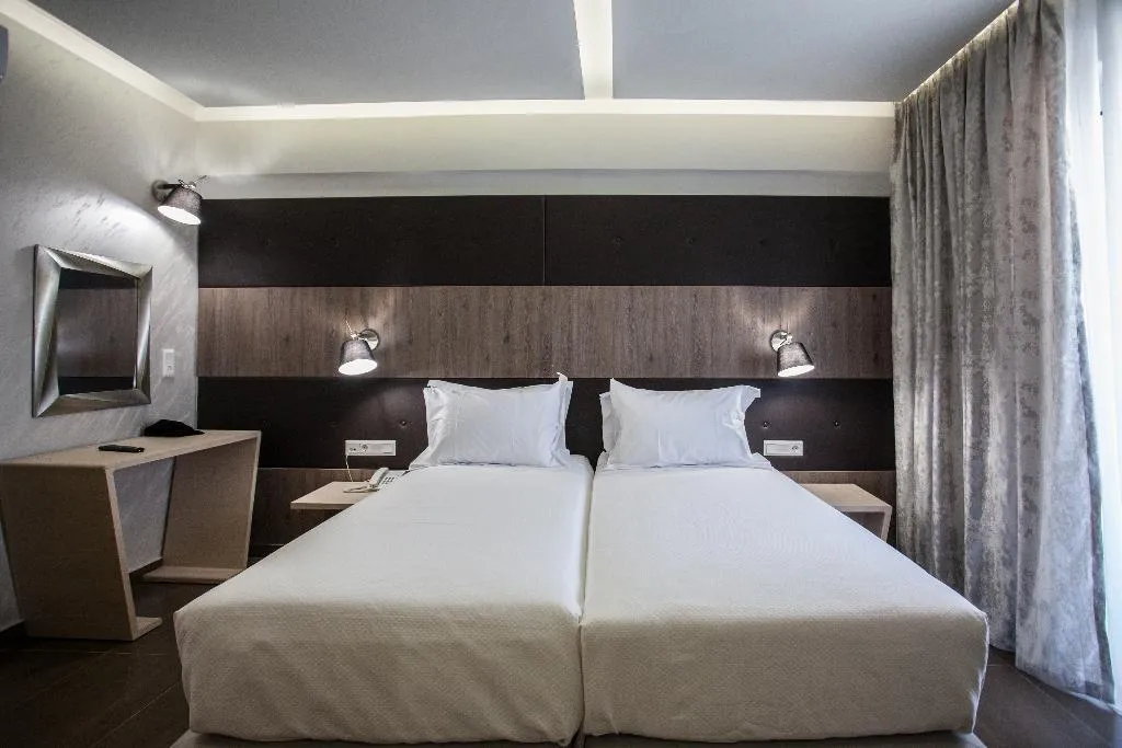 SUITE DELUXE SIDE SEA VIEW Room, Melrose Rethymno by Mage Hotels, Crete