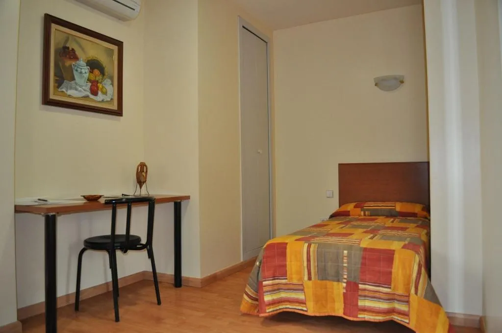 Room, Hotel Esplugues, Barcelona