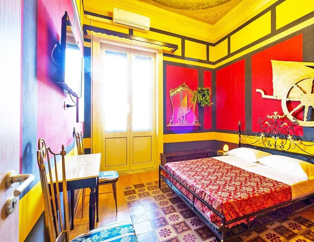 Room, Hollywood Inn Palermo Rooms, Palermo
