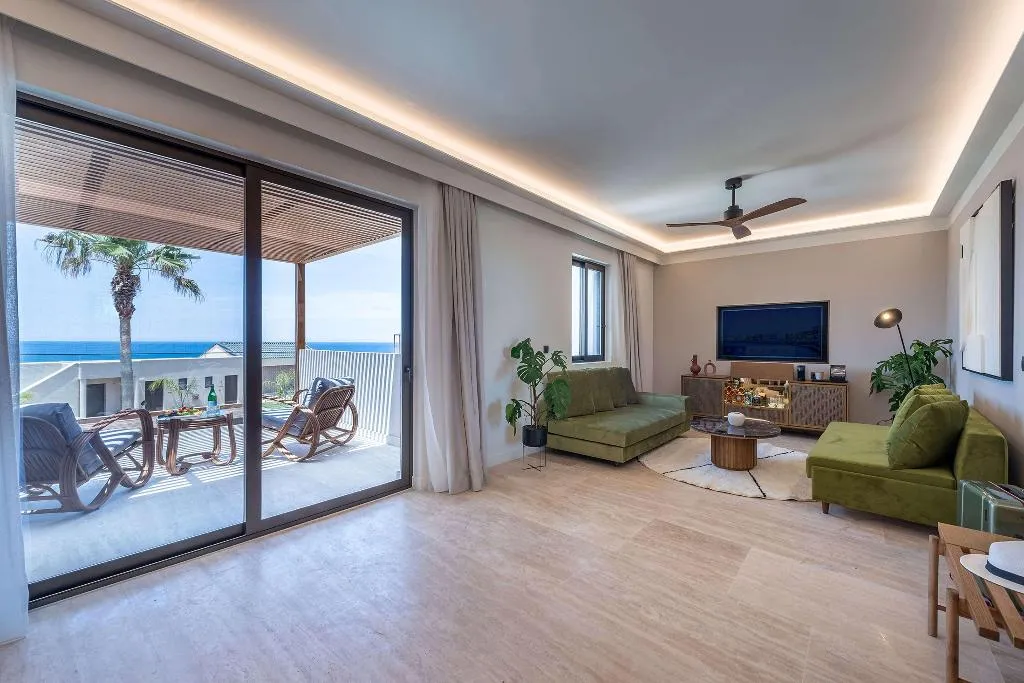 Room, Aulus Chania Resort, Curio Collection by Hilton, Thessaloniki