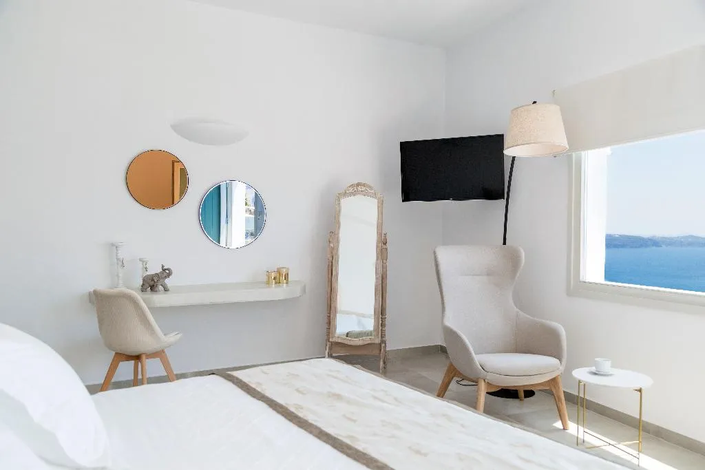 SUITE STANDARD Room, Adamant Suites, Santorini