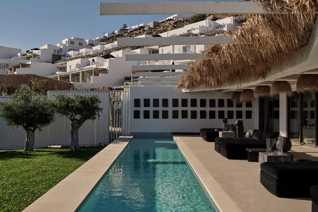 VILLA SIX BEDROOMS WITH PRIVATE POOL Room, Myconian Villa Collection Preferred Hotels, Mykonos