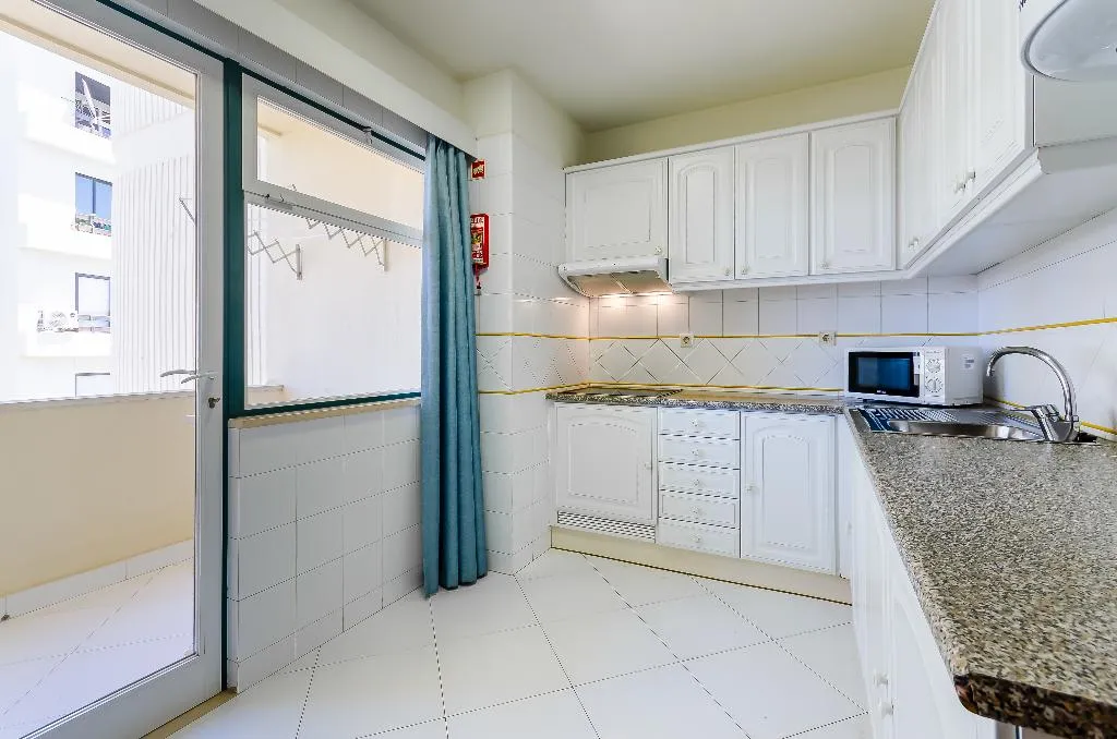 APARTMENT CITY VIEW TWO BEDROOMS Room, Algarve Mor Apartamentos, Algarve
