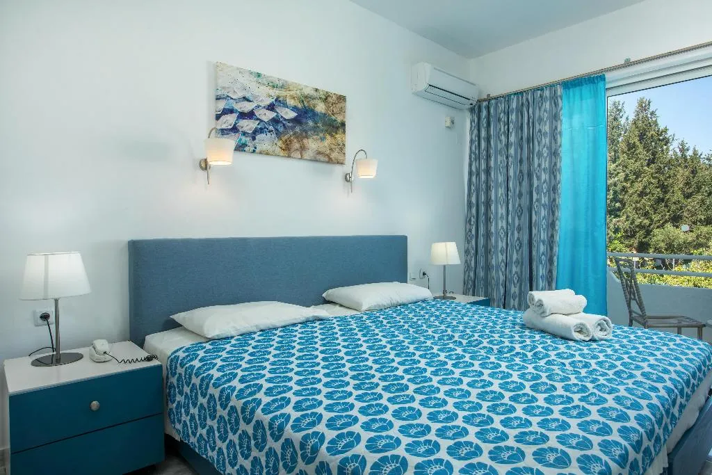 Room, Belvita, Rhodes