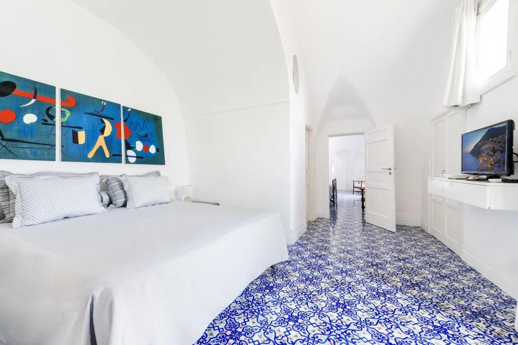 SUITE TWO QUEEN BEDS Room, Villa Magia, Naples