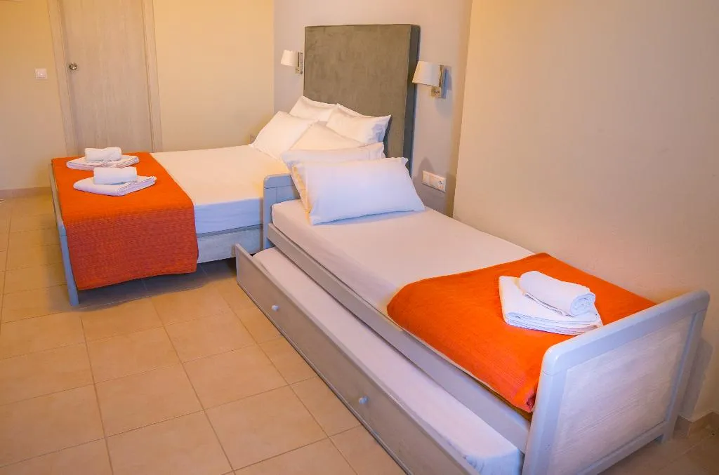 TRIPLE GARDEN VIEW Room, Palatino, Kefallinia