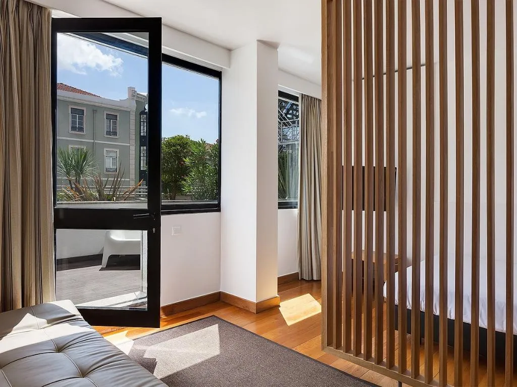 STUDIO SUPERIOR WITH BALCONY Room, Hello Lisbon Marques de Pombal Apartments, Lisbon