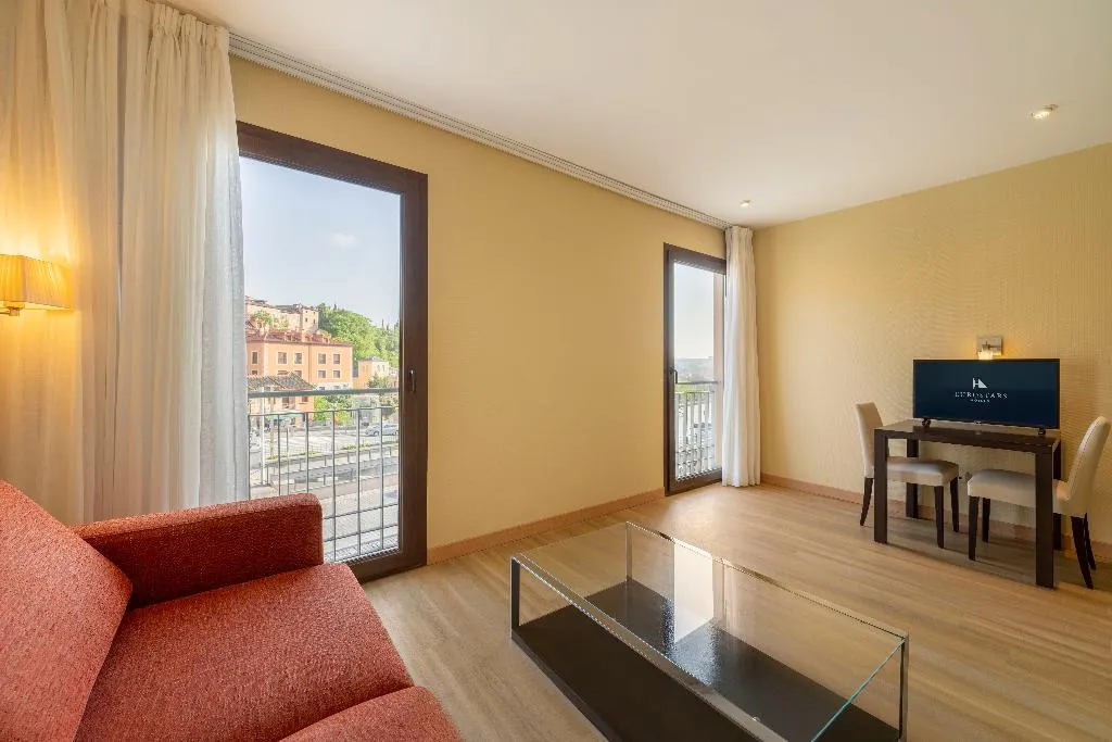 SUITE STANDARD Room, Eurostars Plaza Acueducto, Madrid