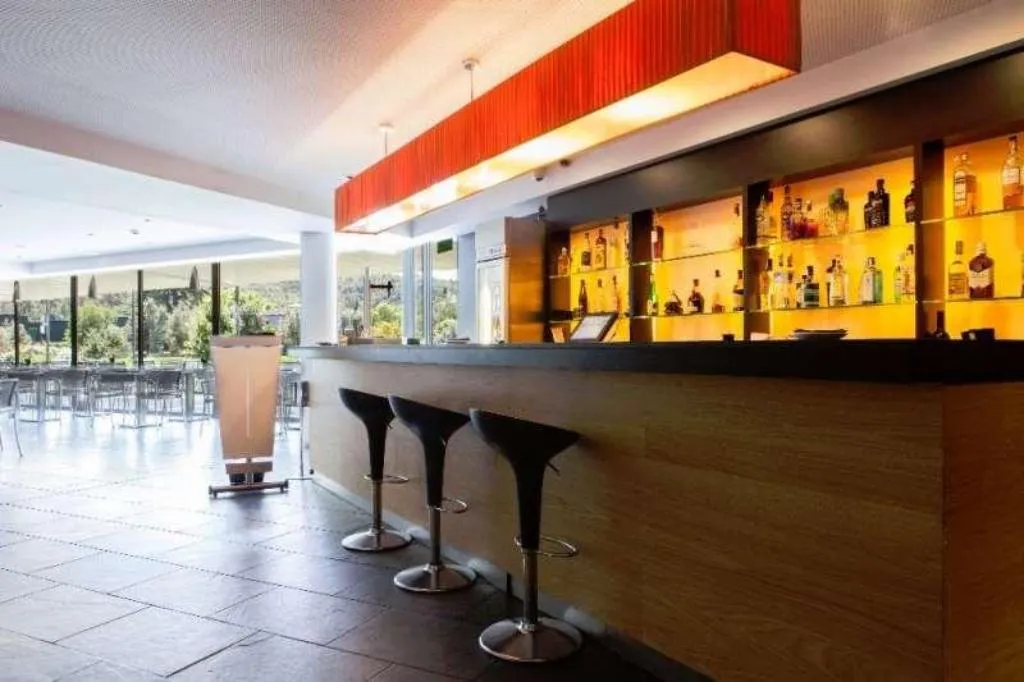 Bar, Mon St Benet, Barcelona