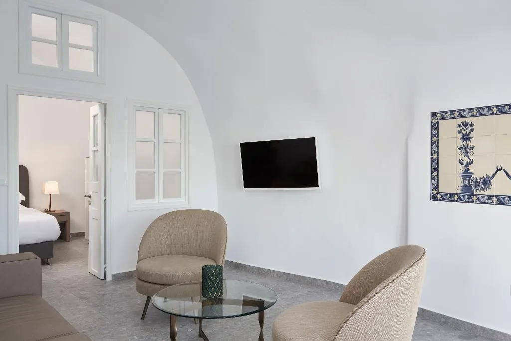 VILLA THREE BEDROOMS WITH PRIVATE POOL Room, Canaves Elefas Villas, Santorini