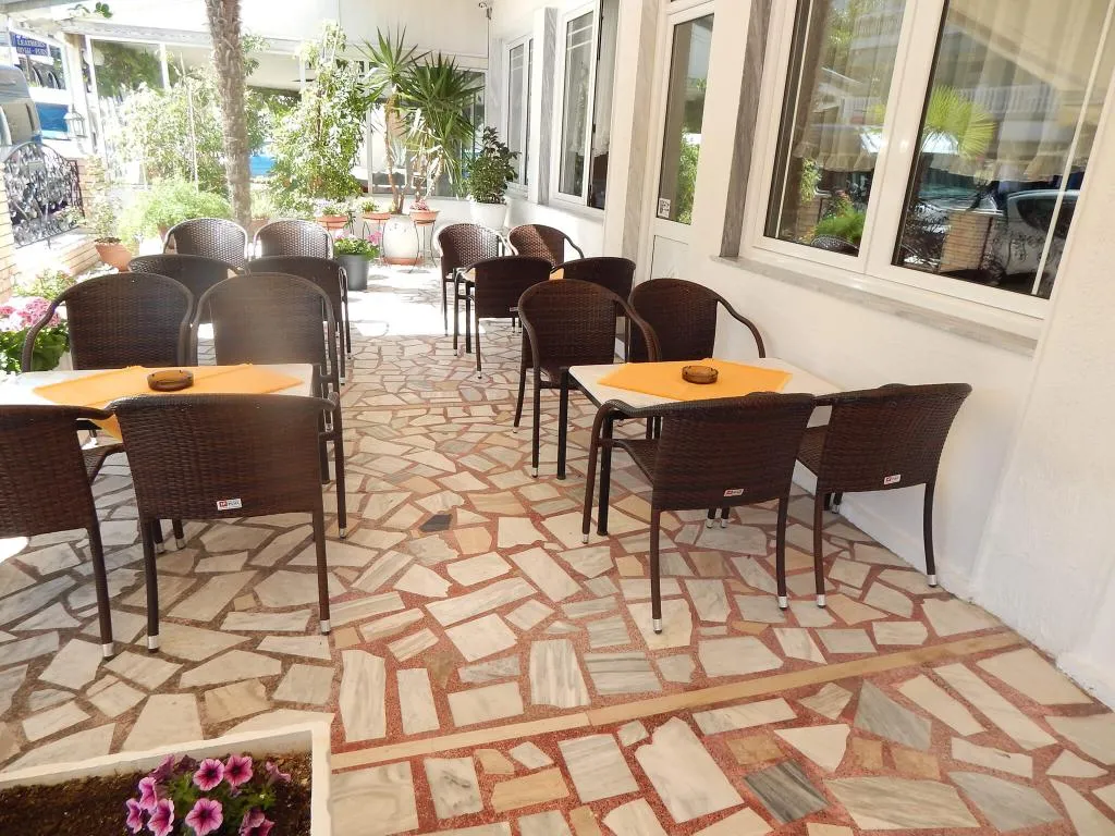Terrace, Gold Stern, Thessaloniki
