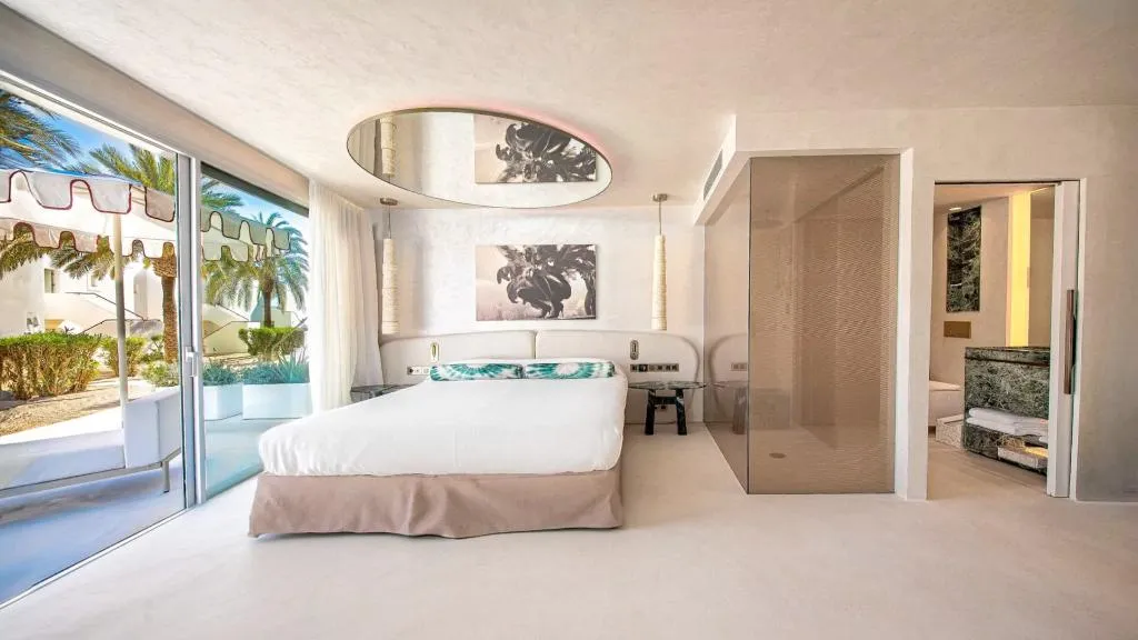 Double or Twin DELUXE Room, Destino Five Ibiza 5 Grand Luxe Resort, Ibiza