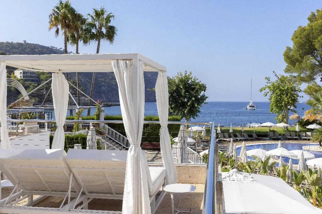 Terrace, Alua Gran Camp de Mar Hotel, Majorca