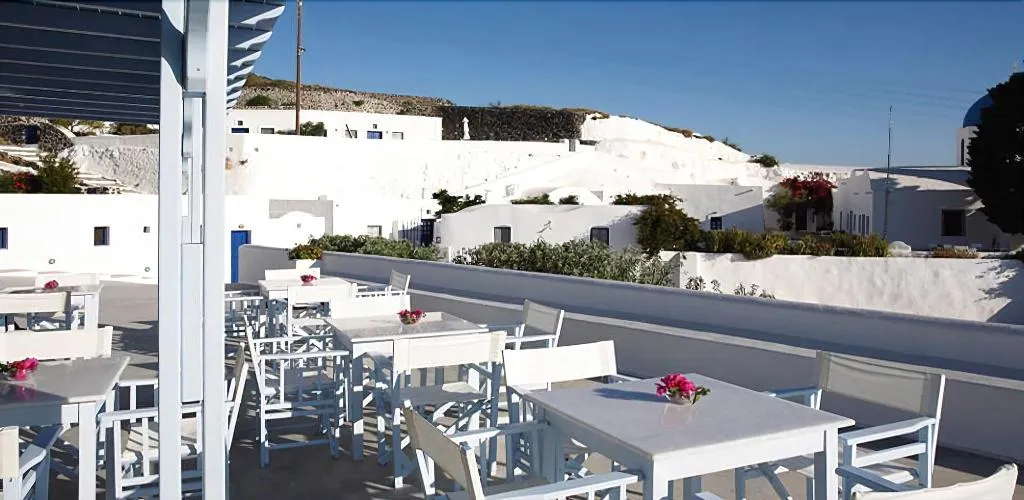 Bar, Aghios Artemios Traditional Houses, Santorini
