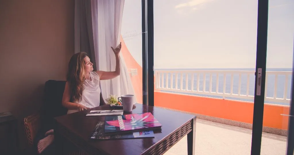 Room, Alpino Atlantico Ayurveda Cure Centre Adults Only, Madeira
