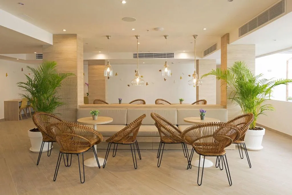 Lobby, HSM Son Verí, Majorca