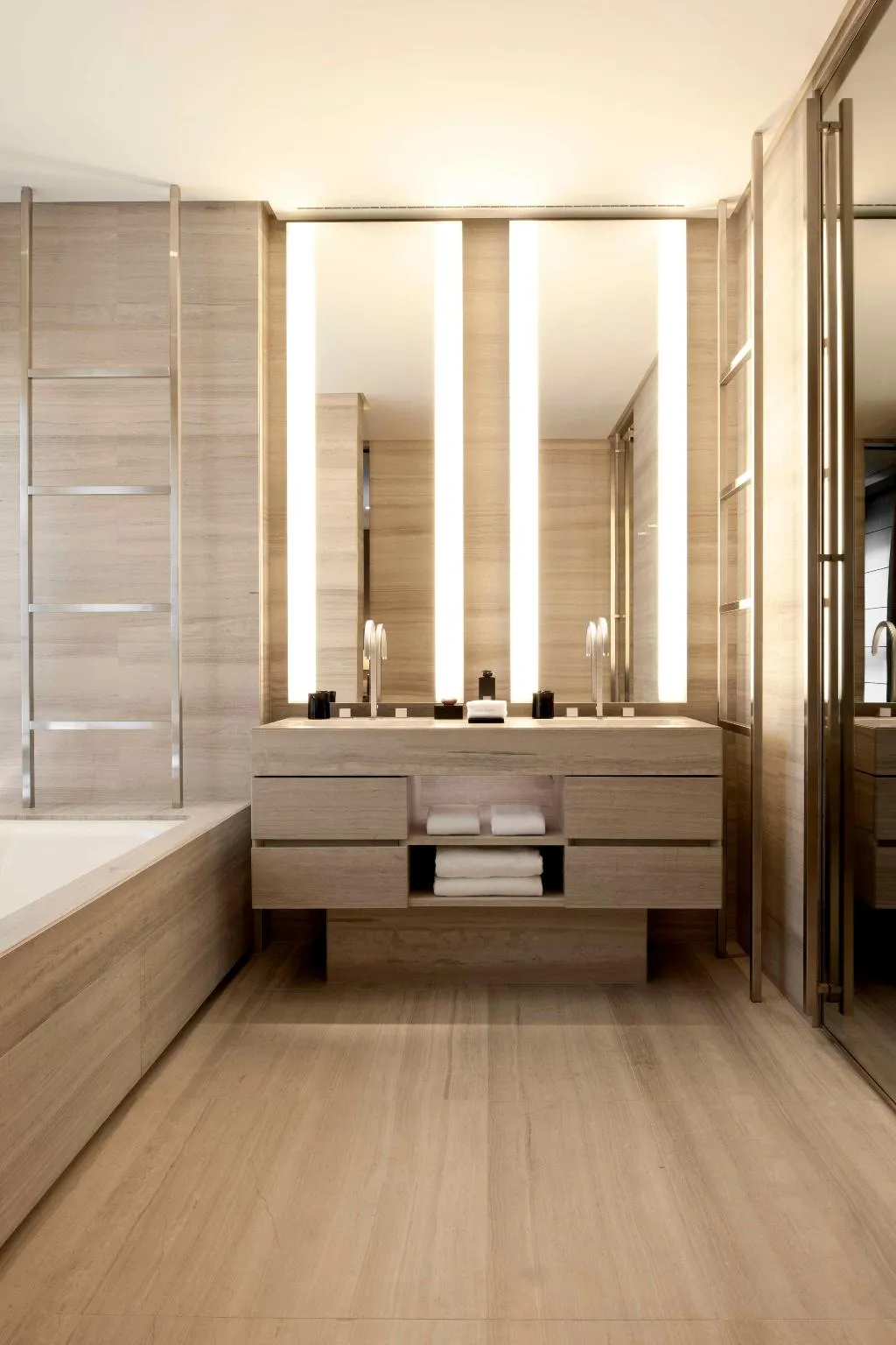 DOUBLE PREMIER Room, Armani Hotel Milano, Milan