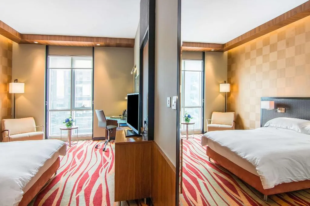 TWIN SUPERIOR Room, Radisson Blu Hotel, Dubai Media City, Dubai
