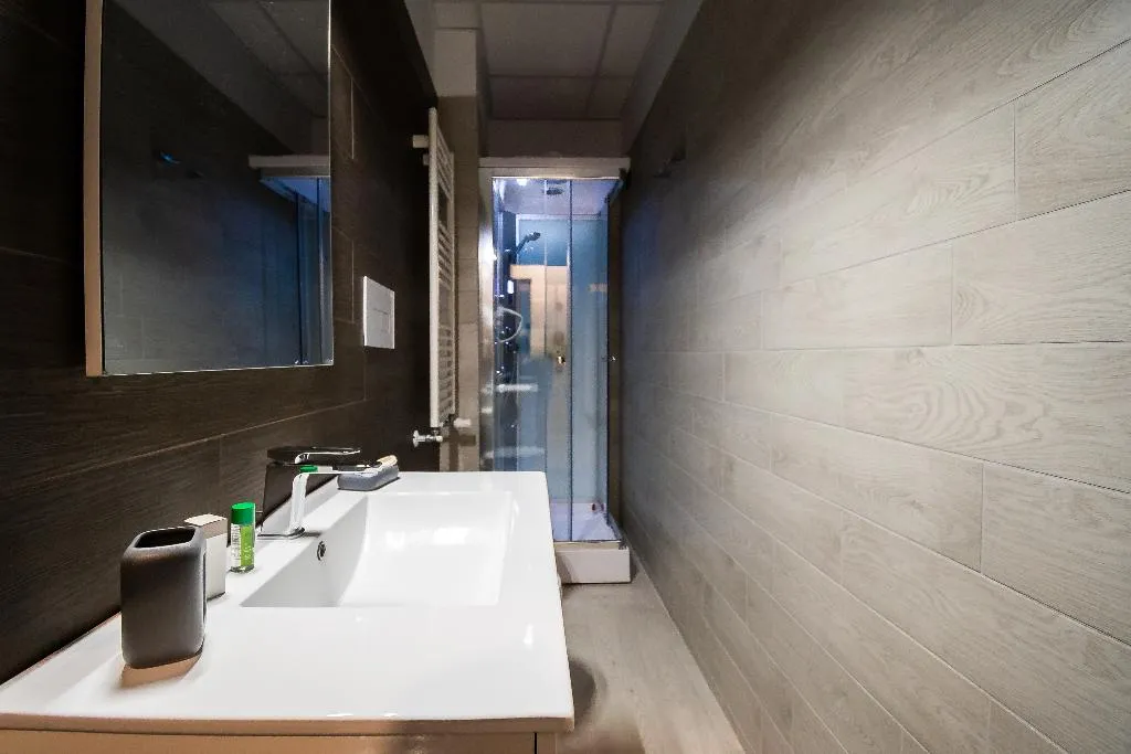 APARTMENT DELUXE WITH TERRACE Room, Palazzo Settembrini 49, Naples