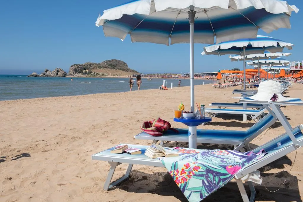 Beach, Baia D'Oro Hotel, Catania