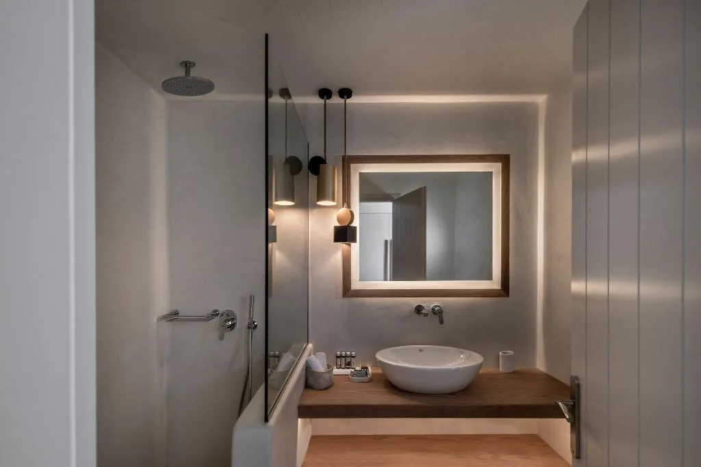 SUITE LUXURY Room, Santorini Kastelli Resort, Santorini