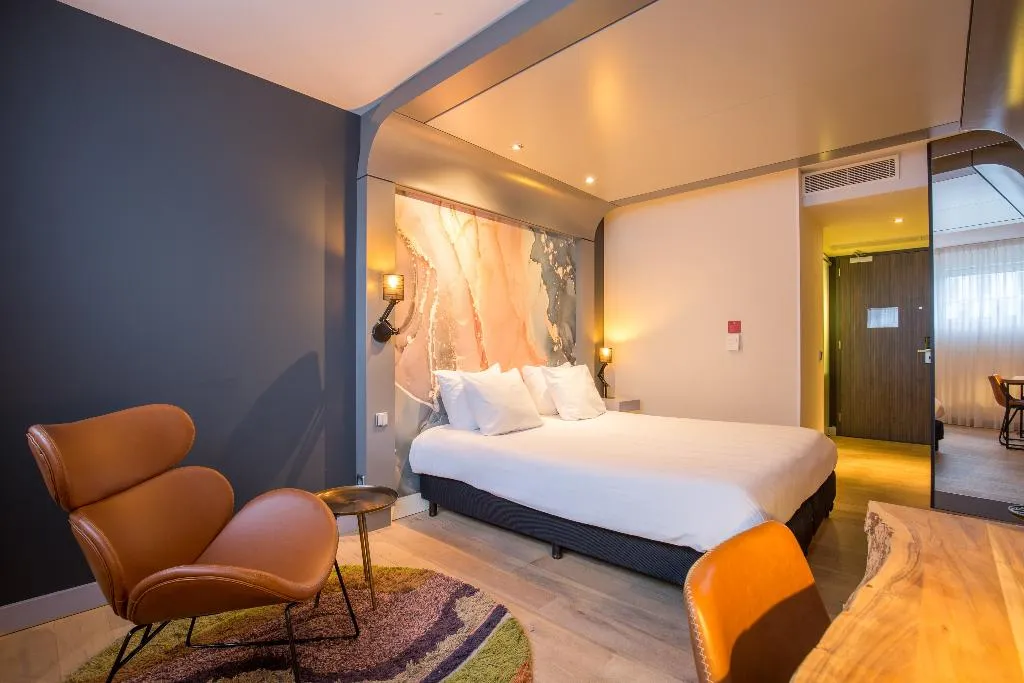 DOUBLE COMFORT Room, Leonardo Hotel Almere City Center, Amsterdam