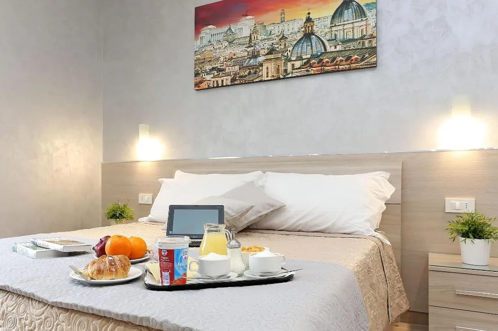 Room, Adorasuite 2, Naples