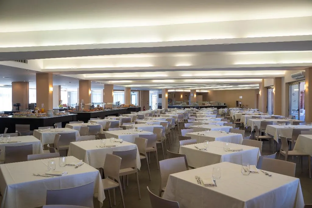 Restaurant, VOI Baia di Tindari Resort, Catania