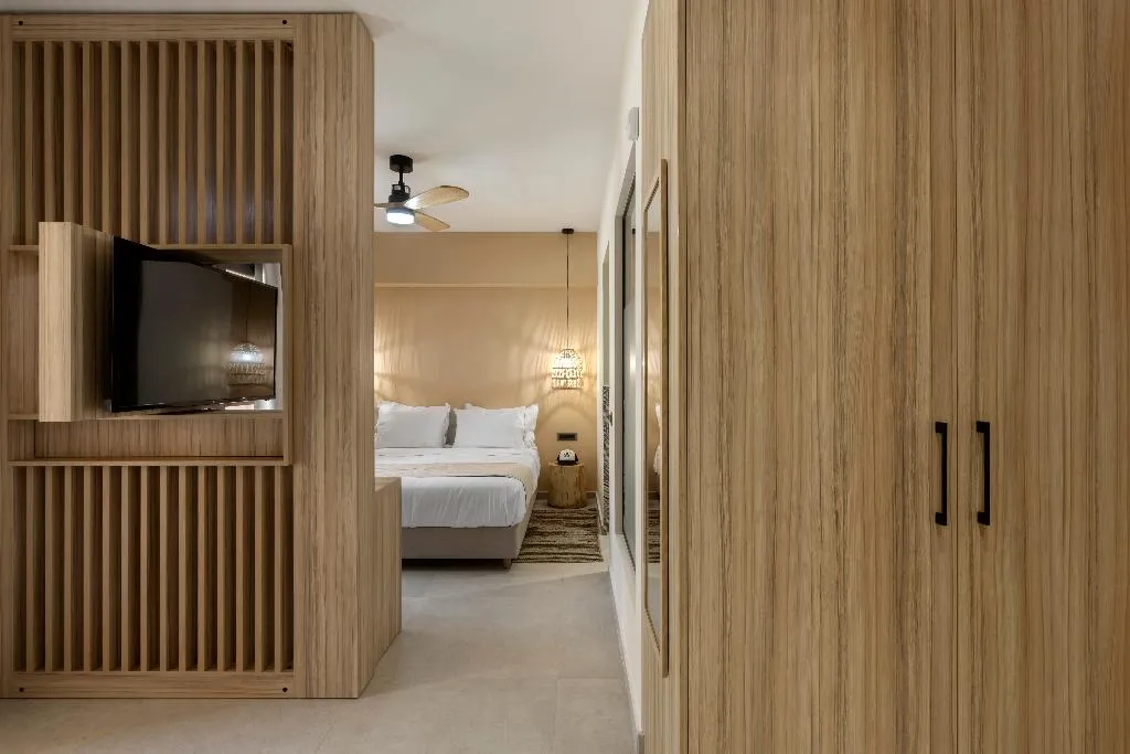 Room DELUXE WITH BALCONY Room, The Nest Resort, Crete