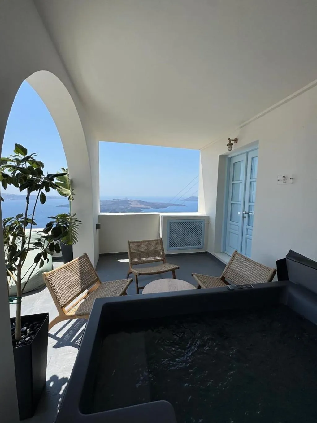 Room, Kastro Suites, Santorini
