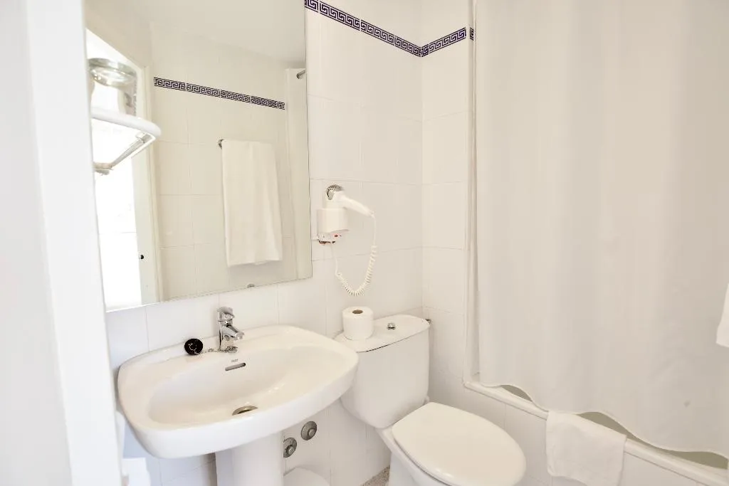 Room, JS Horitzo, Majorca