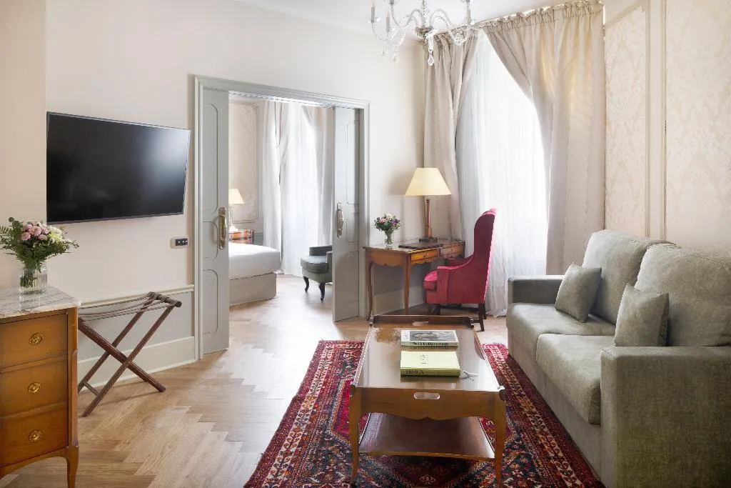 SUITE DELUXE Room, El Palace, Barcelona