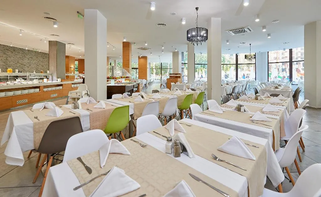 Restaurant, Laguna Park and Aqua Club, Bourgas
