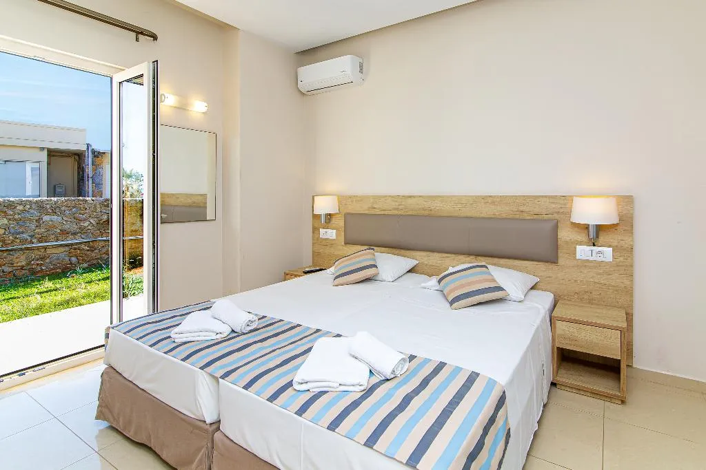 APARTMENT CAPACITY 4 Room, Theo Star Beach Hotel, Crete