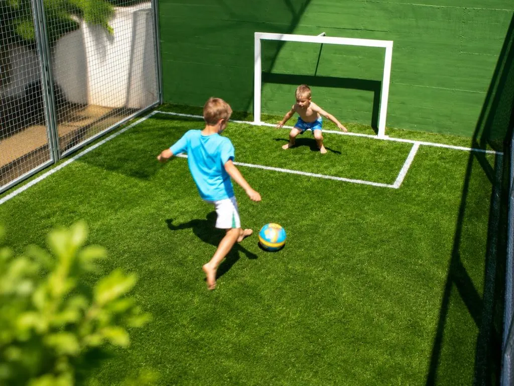 Sports and Entertainment, SunClub Salou, Costa Dorada