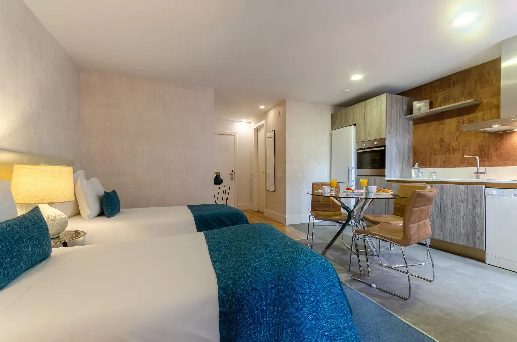 STUDIO TWO BEDS Room, LX51 Lisbon Center - Studios & Suites by APT IIN, Lisbon