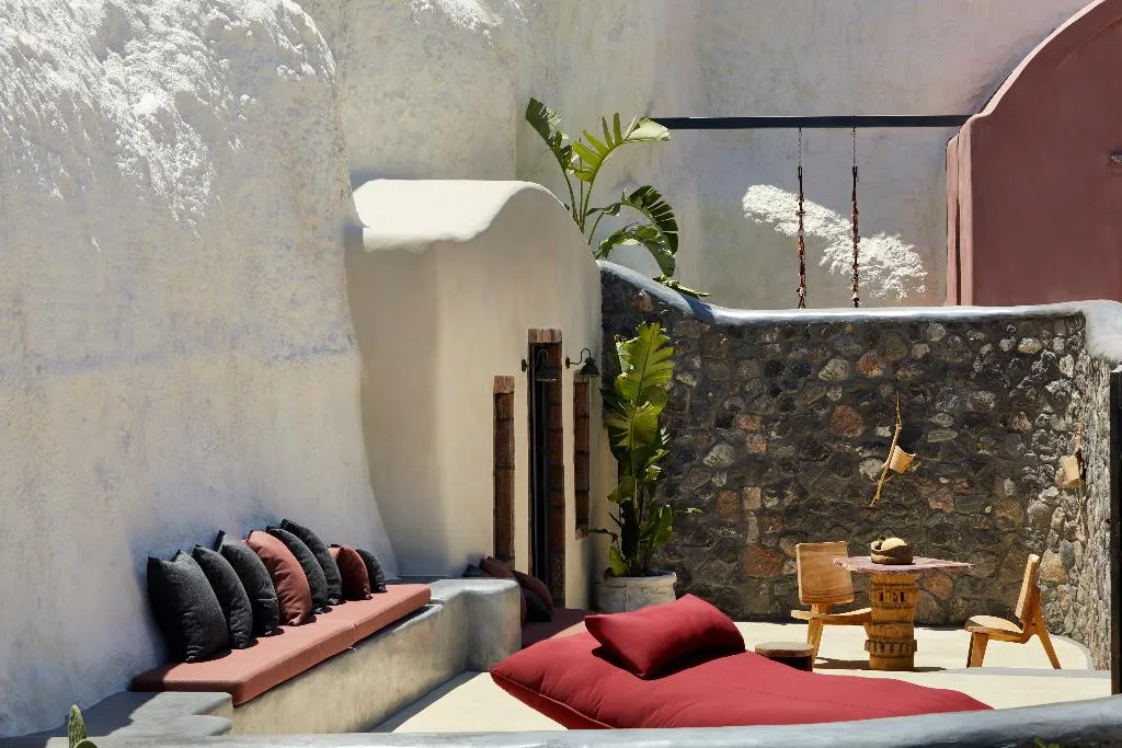 SUITE WITH PRIVATE POOL Room, White Pearl Cavalieri, Santorini