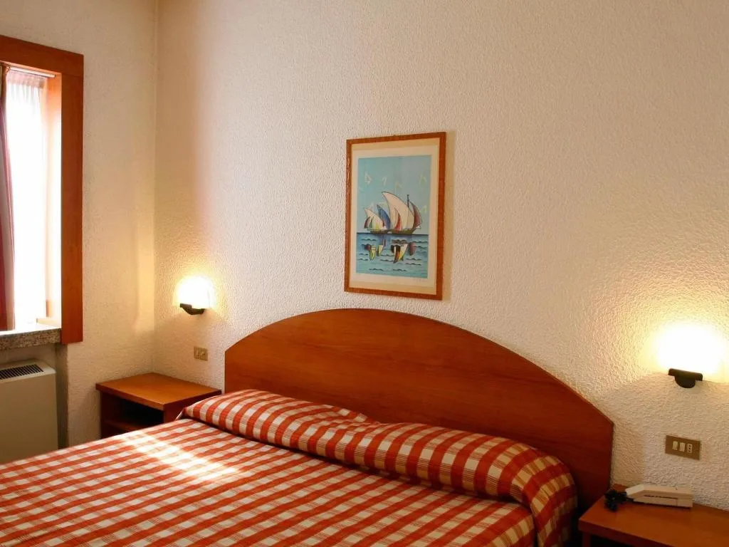 Room, Golf Hotel Resort, Milan