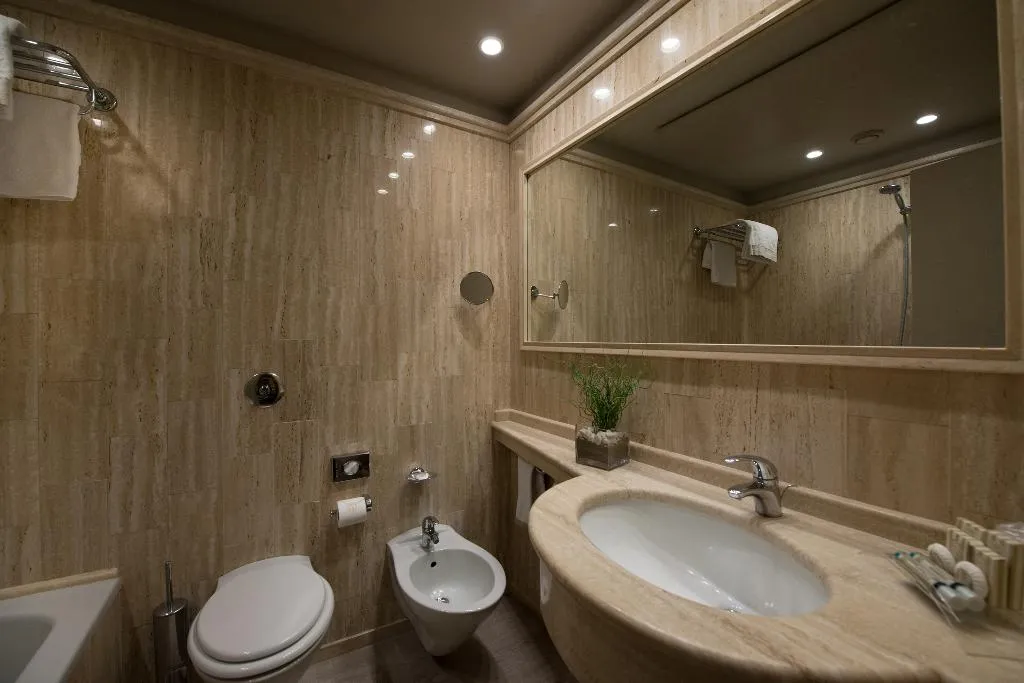 TRIPLE CLASSIC Room, Grand Hotel Baia Verde, Catania